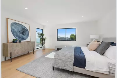 1553 Copa De Oro Drive, La Jolla, CA 92037 - Photo 28