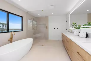 1553 Copa De Oro Dr, La Jolla, CA 92037 - Photo 22