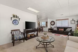 955 Howard Ave, Escondido, CA 92029 - Photo 2