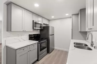 10284 Black Mountain Road #185, Mira Mesa, CA 92126 - Photo 4