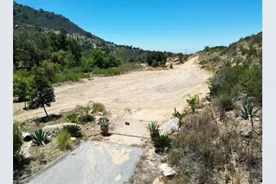 5589 Rainbow Creek Road, Fallbrook, CA 92028 - Photo 4