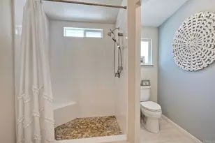 699 N Vulcan Ave, Encinitas, CA 92024 - Photo 18