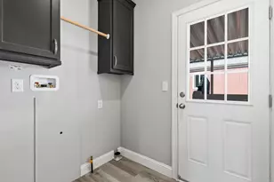 400 N Melrose Dr, Vista, CA 92083 - Photo 24
