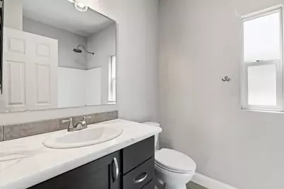 400 N Melrose Drive #14, Vista, CA 92083 - Photo 18