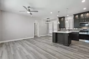 400 N Melrose Dr, Vista, CA 92083 - Photo 4