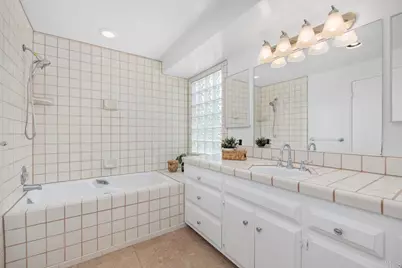 5942 Sagebrush Road, La Jolla, CA 92037 - Photo 14