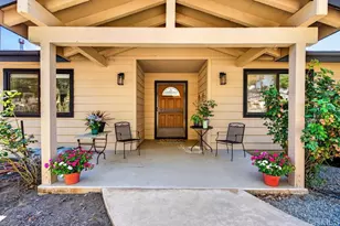 21041 Black Canyon Rd, Ramona, CA 92065 - Photo 6
