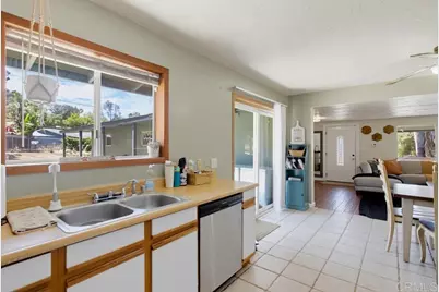 1949 Sunnyside Ave Avenue, El Cajon, CA 92019 - Photo 18
