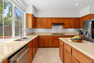 1043 Greenway Rd, Oceanside, CA 92057 - Photo 16