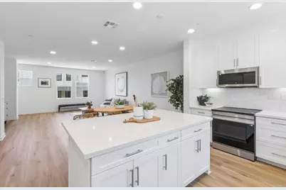 2639 Allium Way, Carlsbad, CA 92008 - Photo 4