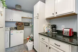 1388 Peacock Blvd, Oceanside, CA 92056 - Photo 12
