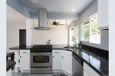 1388 Peacock Blvd., Oceanside, CA 92056 - Photo 6