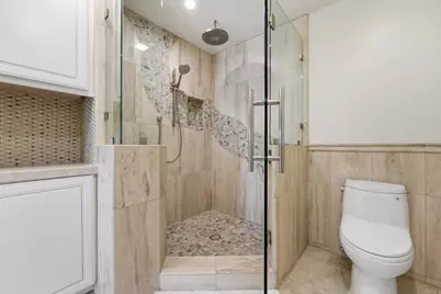 1907 Estrella De Mar Court #A, Carlsbad, CA 92009 - Photo 16
