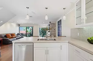 1907 Estrella De Mar Ct, Carlsbad, CA 92009 - Photo 2
