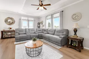718 Sycamore Ave #, Vista, CA 92083 - Photo 8