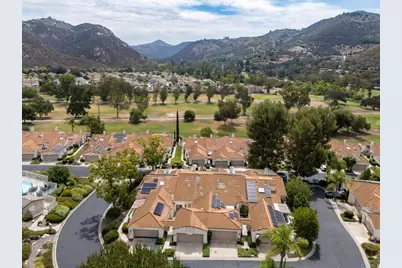 29665 Castle Creek Ln, Escondido, CA 92026 - Photo 28