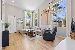 259 Lucia Way, Oceanside, CA 92057 - Photo 4