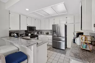 6025 E Hackamore Ln, Anaheim, CA 92807 - Photo 10