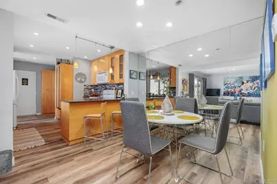1081 Woodlake Dr, Cardiff by the Sea, CA 92007 - Photo 6