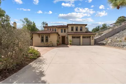 813 Genoa Way, San Marcos, CA 92078 - Photo 2