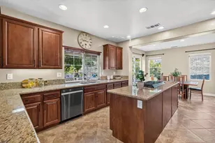 813 Genoa Way, San Marcos, CA 92078 - Photo 16