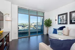425 W Beech St, San Diego, CA 92101 - Photo 4