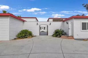 441 Rancho Santa Fe Rd, Encinitas, CA 92024 - Photo 2