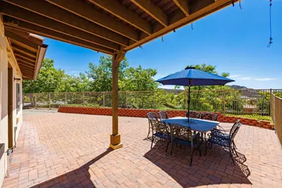 27002 Red Maple, Murrieta, CA 92562 - Photo 8