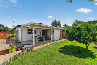 885 Via Felicidad, Vista, CA 92084 - Photo 18