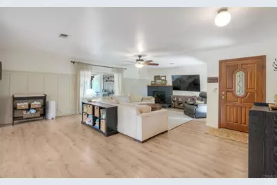 935 Tanya Lane, Fallbrook, CA 92028 - Photo 8
