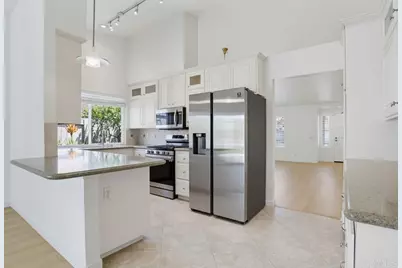 1692 Avenida Oceano, Oceanside, CA 92056 - Photo 10