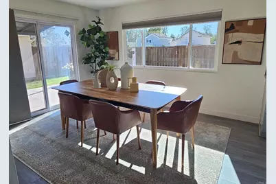 2339 Briarwood Place, Escondido, CA 92026 - Photo 4