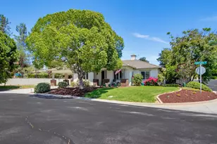 820 Culloden Ct, Fallbrook, CA 92028 - Photo 2