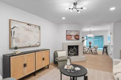 917 Intrepid Ct., Del Mar, CA 92014 - Photo 8