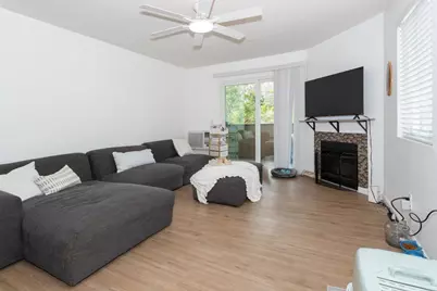 204 Woodland Parkway #220, San Marcos, CA 92069 - Photo 2