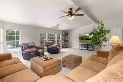2051 Rainbow Glen Road, Fallbrook, CA 92028 - Photo 10