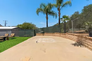 2051 Rainbow Glen Rd, Fallbrook, CA 92028 - Photo 34