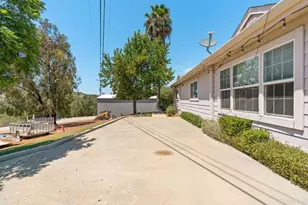 2051 Rainbow Glen Rd, Fallbrook, CA 92028 - Photo 42