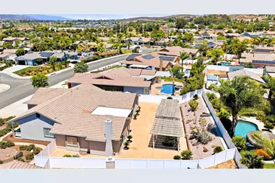 23938 Jonathan Place, Murrieta, CA 92562 - Photo 8