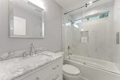 127 W Glaucus Street #B, Encinitas, CA 92024 - Photo 14