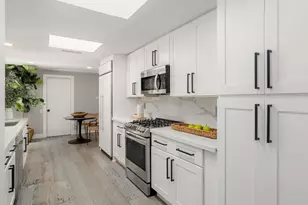 2018 Caminito San Nicholas, La Jolla, CA 92037 - Photo 12