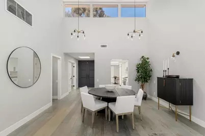 2018 Caminito San Nicholas, La Jolla, CA 92037 - Photo 10
