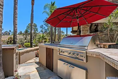 18081 Avenida Alondra, Rancho Santa Fe, CA 92067 - Photo 22