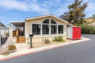 369 Alpine Ln, Oceanside, CA 92054 - Photo 4