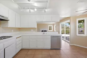 842 Porter Way, Fallbrook, CA 92028 - Photo 10