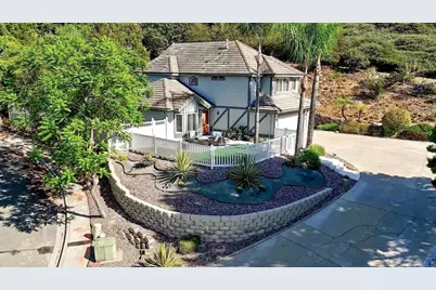 8308 Courtney Ln, Santee, CA 92071 - Photo 2