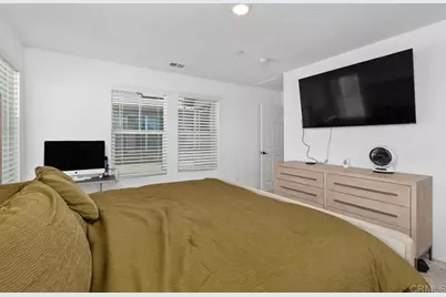15008 Gallery Way #1, Fontana, CA 92336 - Photo 22
