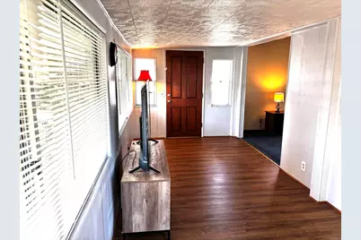 955 Howard #28, Escondido, CA 92029 - Photo 16