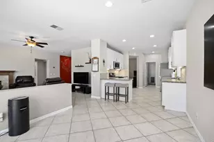 1178 Newcastle Ct, Oceanside, CA 92056 - Photo 8