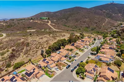 9220 Calle De Vista Oeste, San Diego, CA 92129 - Photo 40
